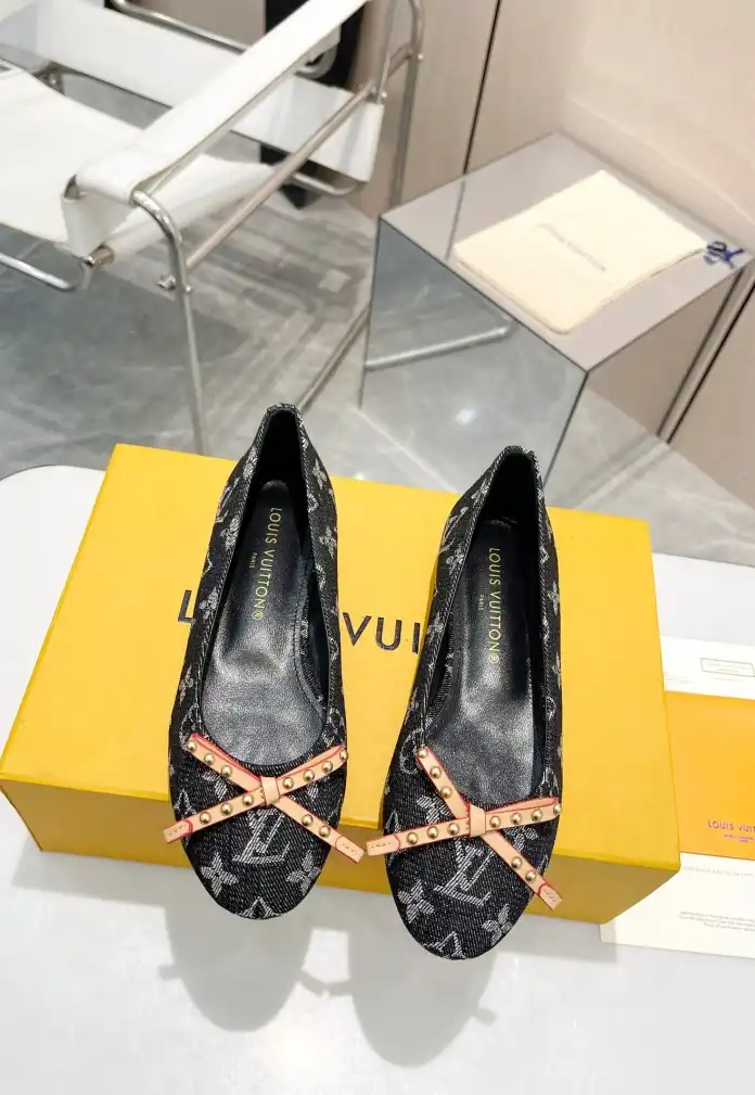 hype LV flat shoes