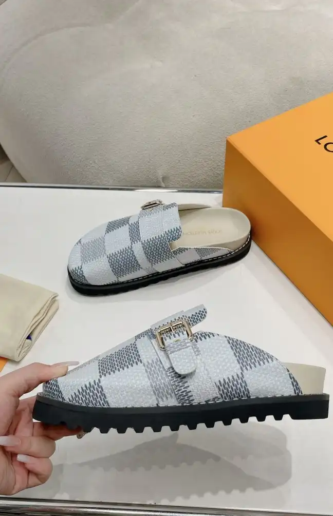 hype LV Slippers