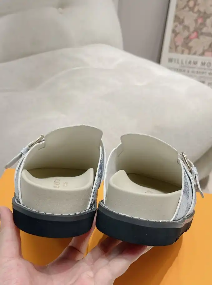 hype LV Slippers