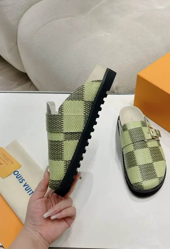 hype LV Slippers