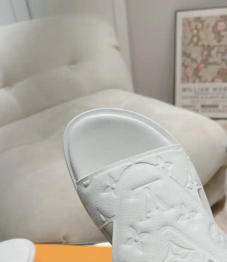 hype LV Slippers