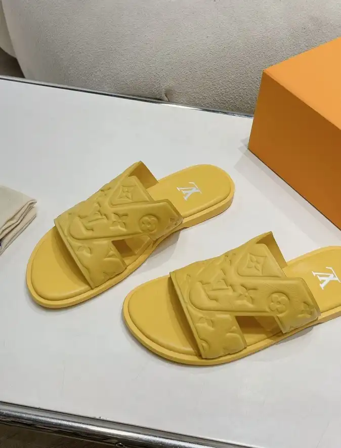 hype LV Slippers