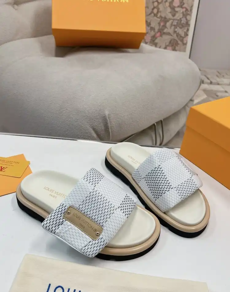 hype LV Slippers