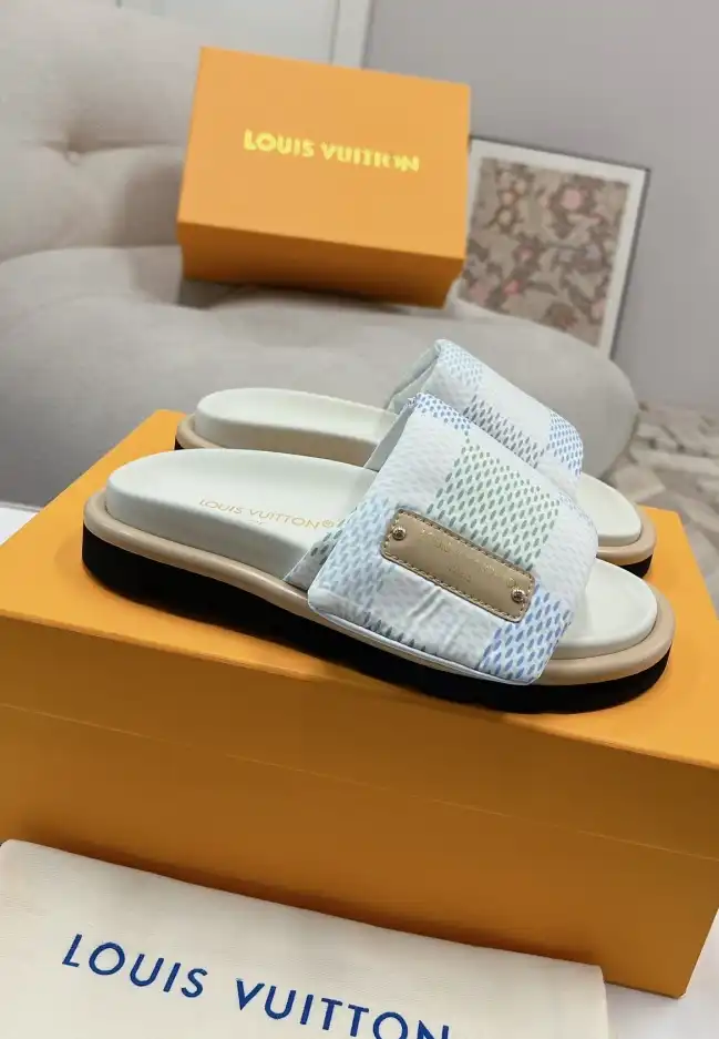 hype LV Slippers