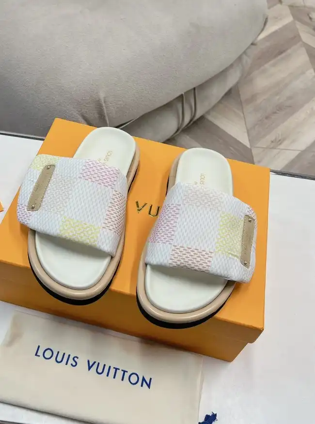 hype LV Slippers