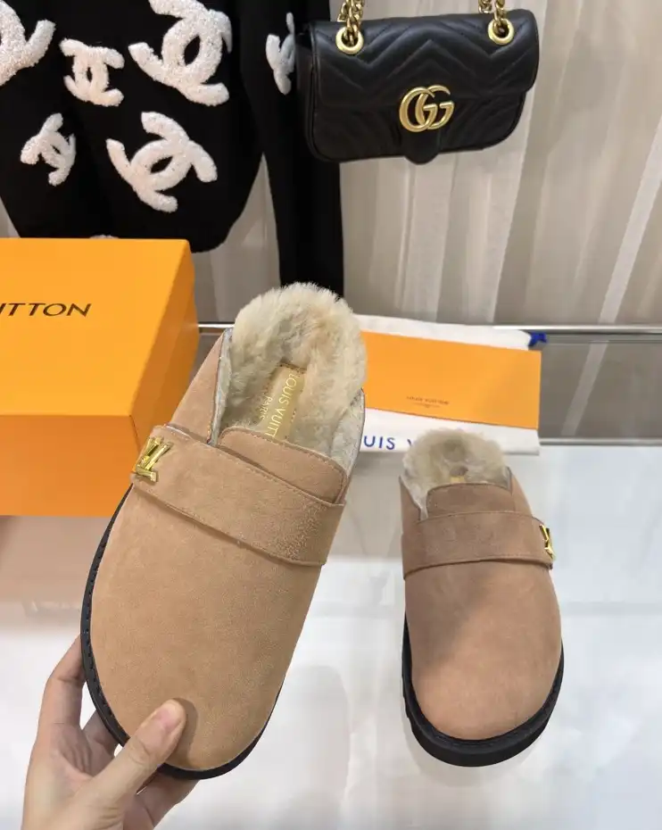 hype LV Slippers