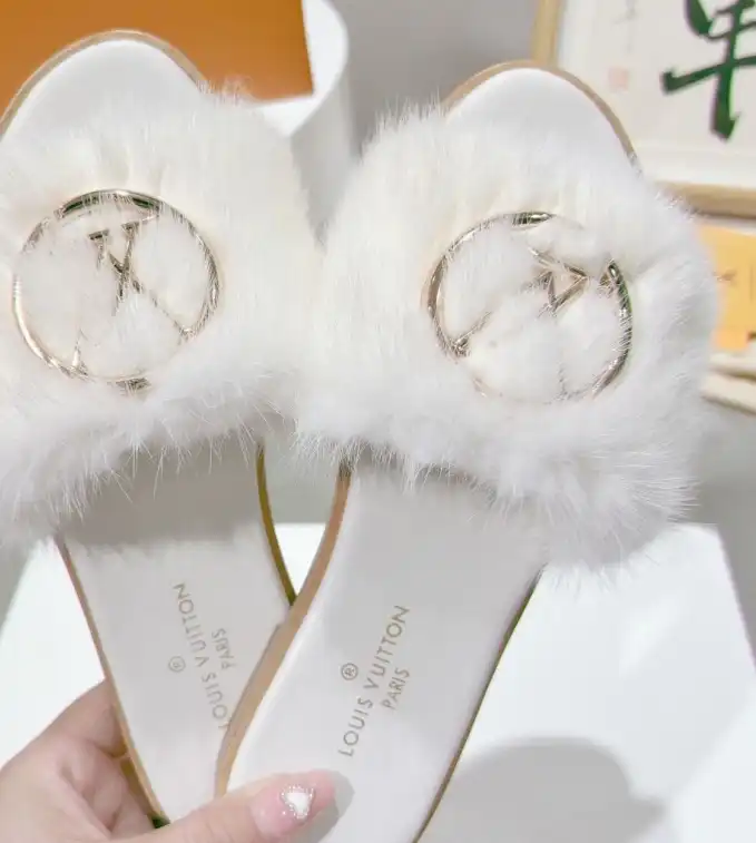 hype LV Slippers