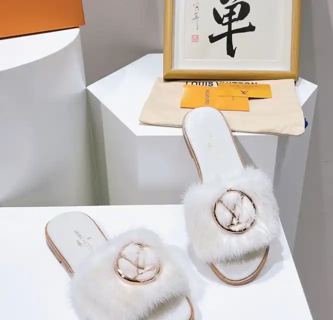 hype LV Slippers