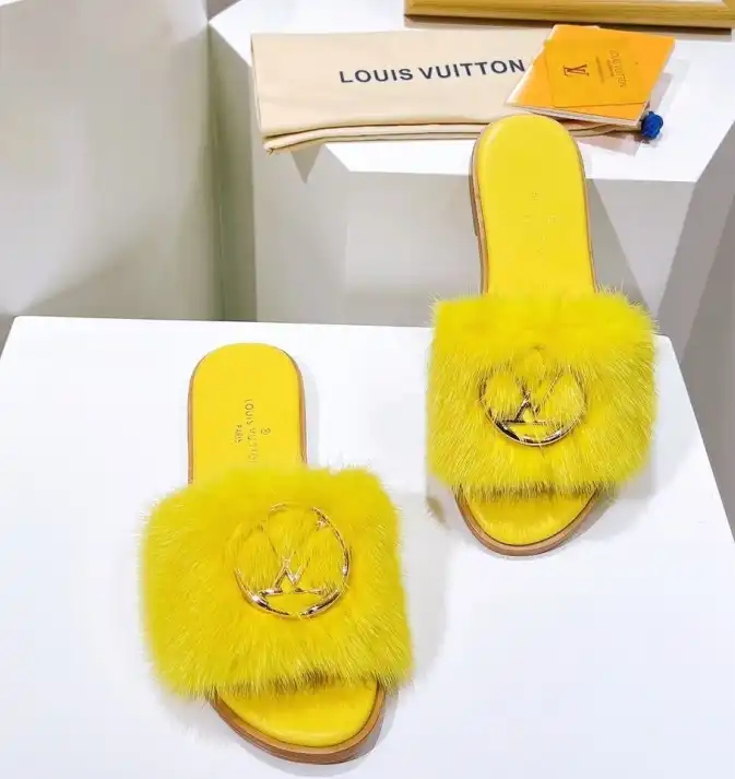 hype LV Slippers