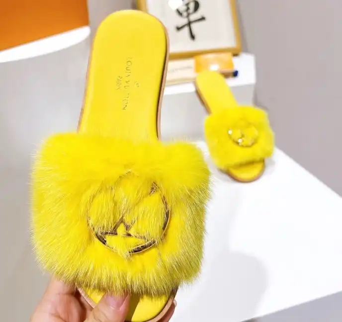 hype LV Slippers