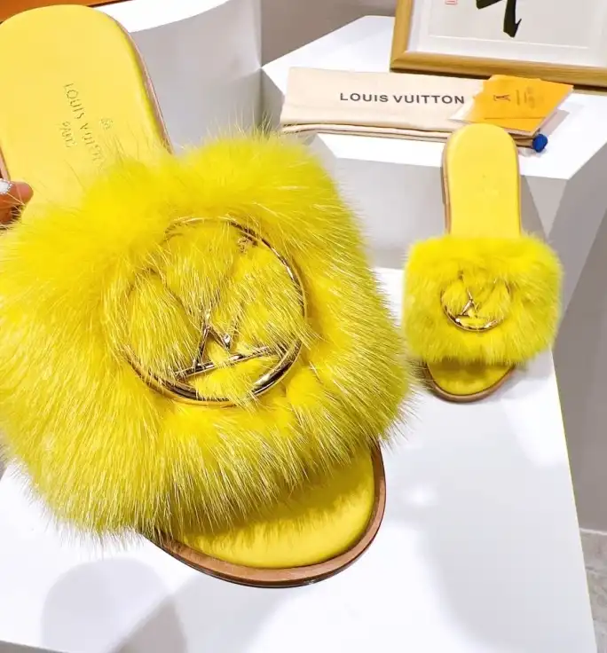 hype LV Slippers