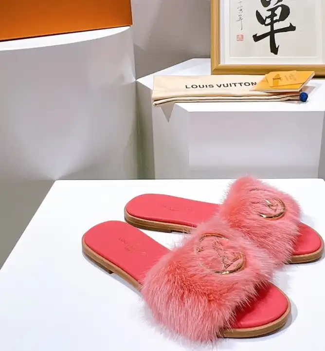 hype LV Slippers