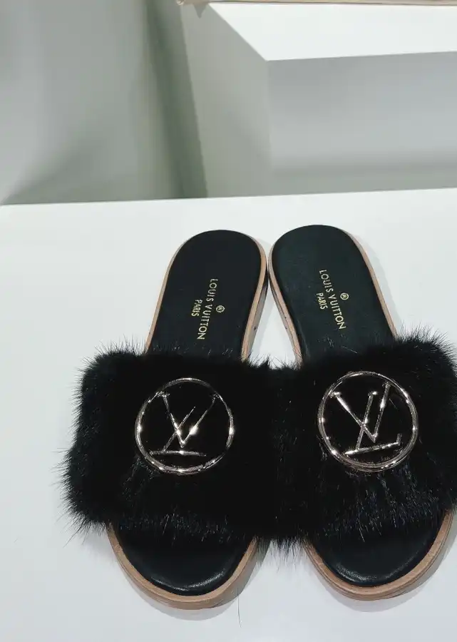 hype LV Slippers