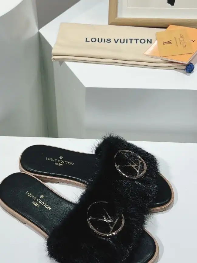 hype LV Slippers