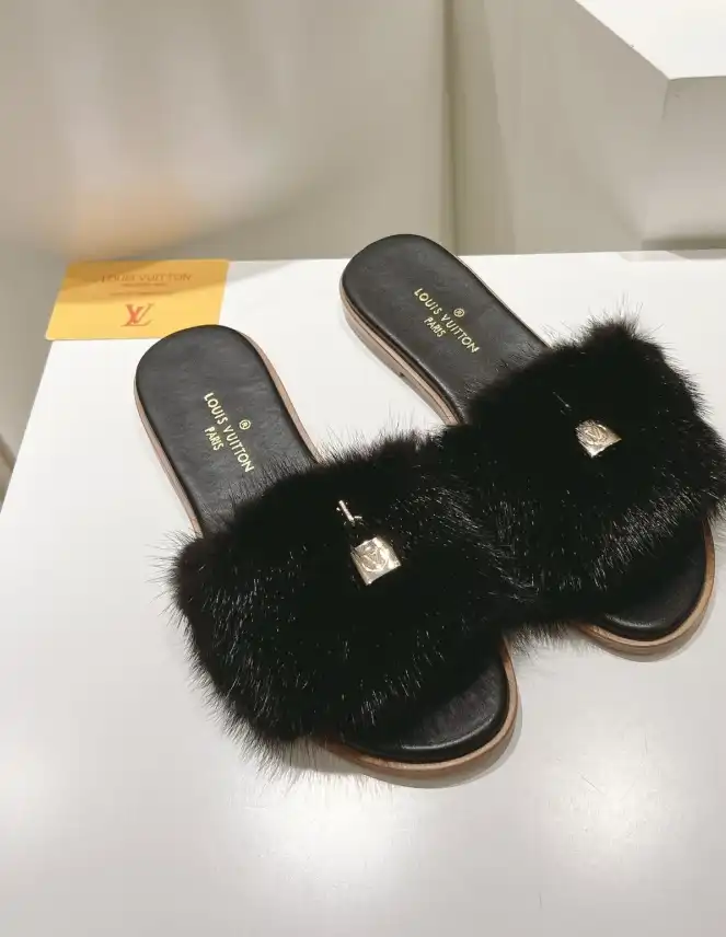 hype LV Slippers