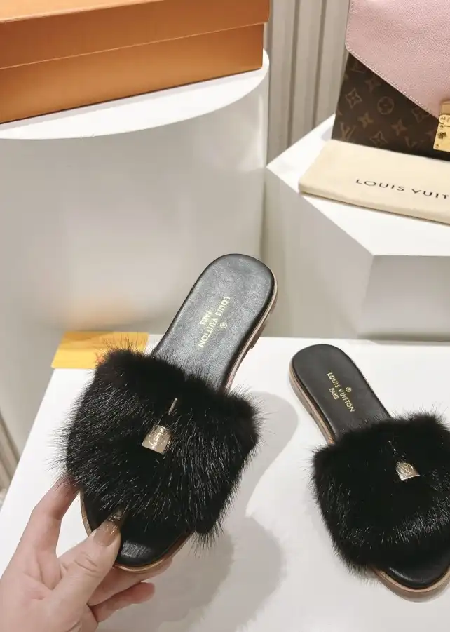 hype LV Slippers