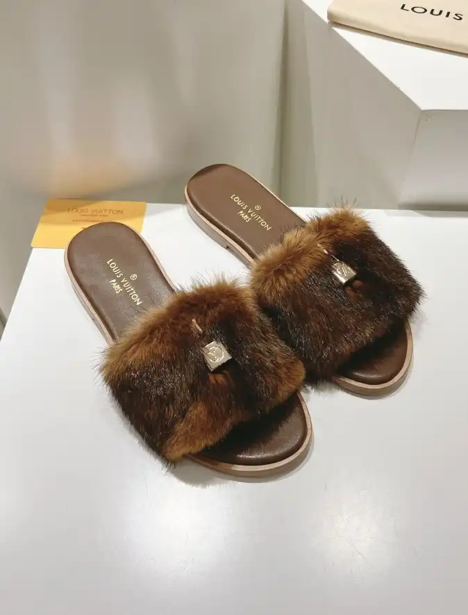 hype LV Slippers