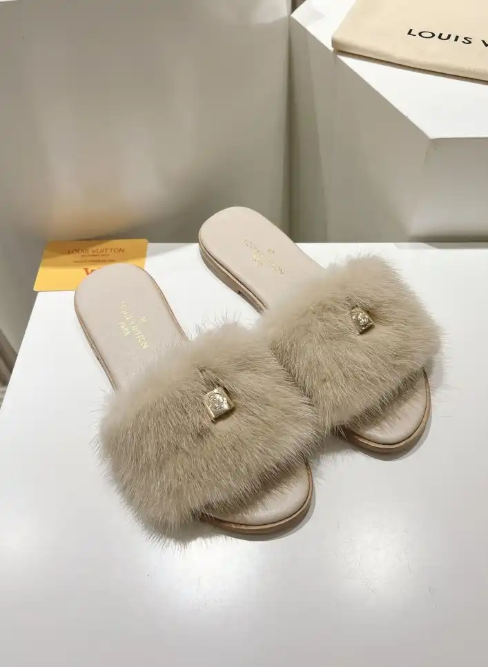 hype LV Slippers