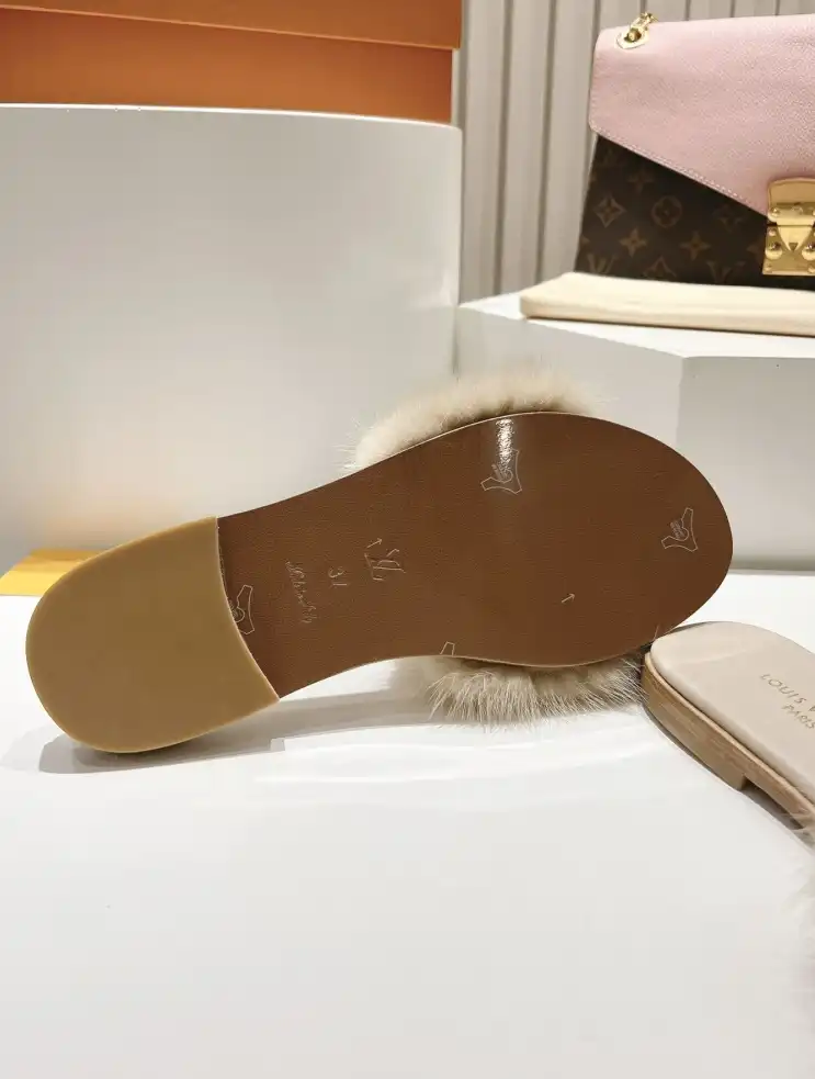 hype LV Slippers