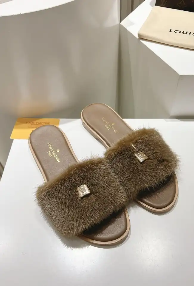 hype LV Slippers