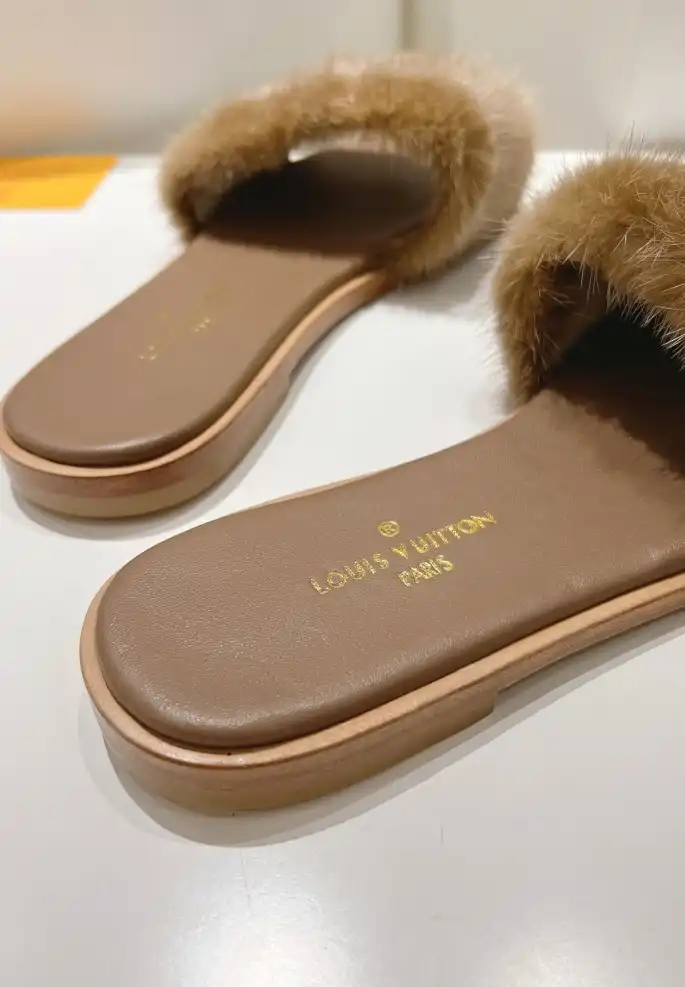 hype LV Slippers