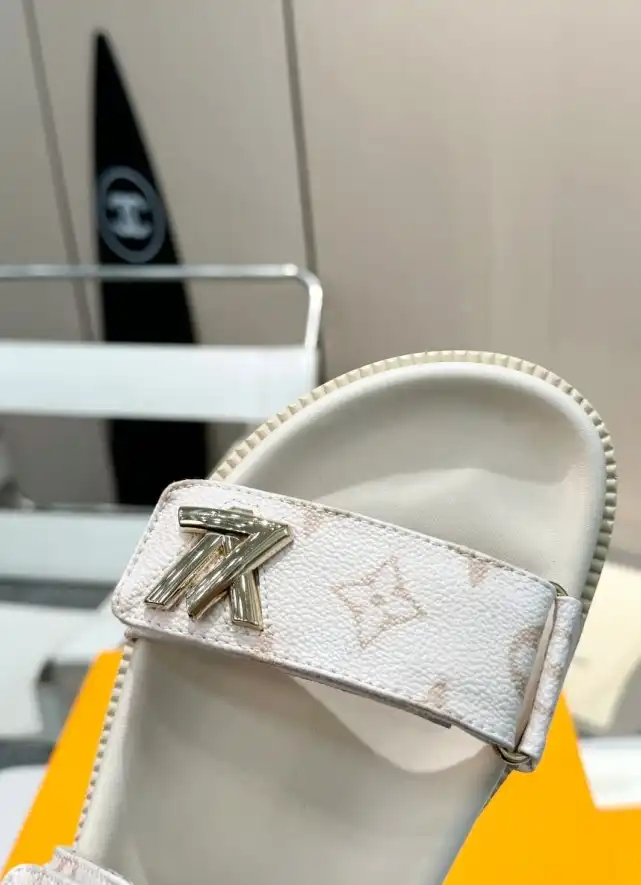 hype LV Slippers