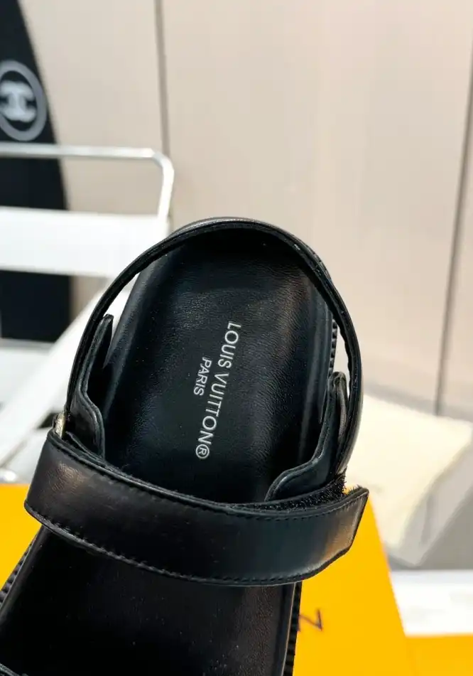 hype LV Slippers