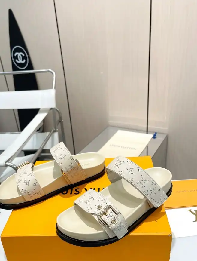 hype LV Slippers