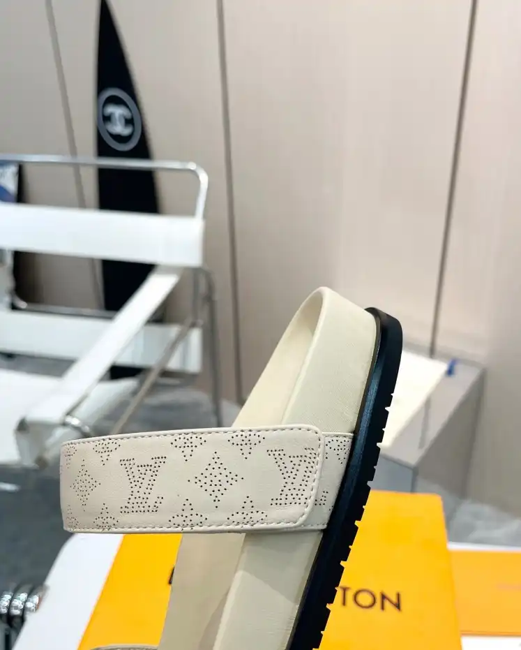 hype LV Slippers