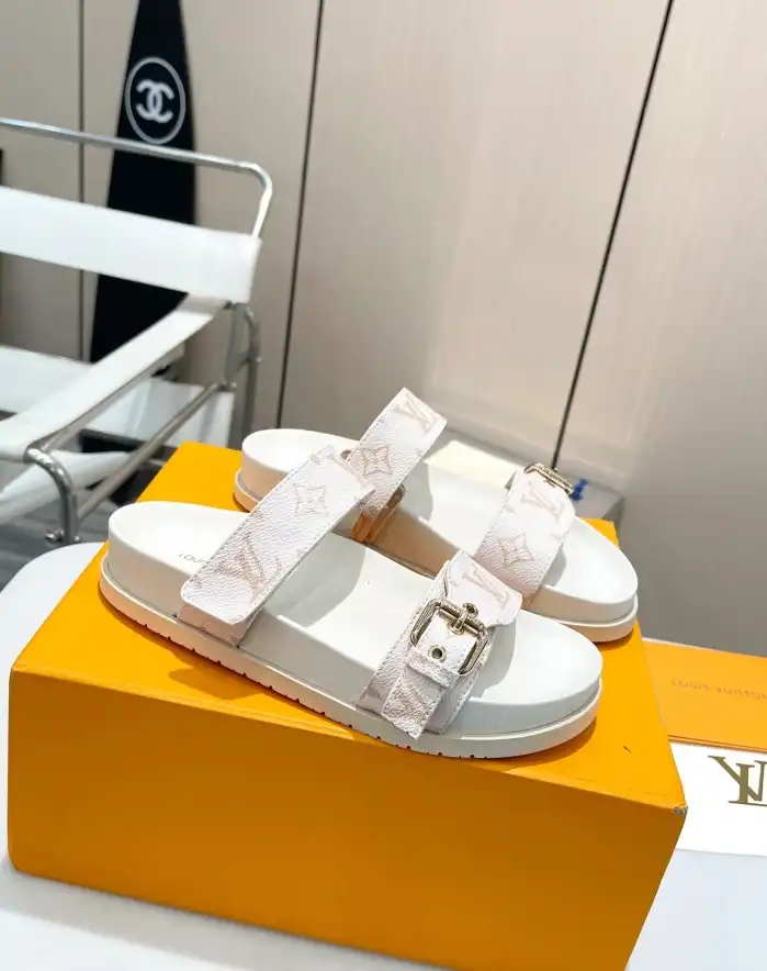 hype LV Slippers