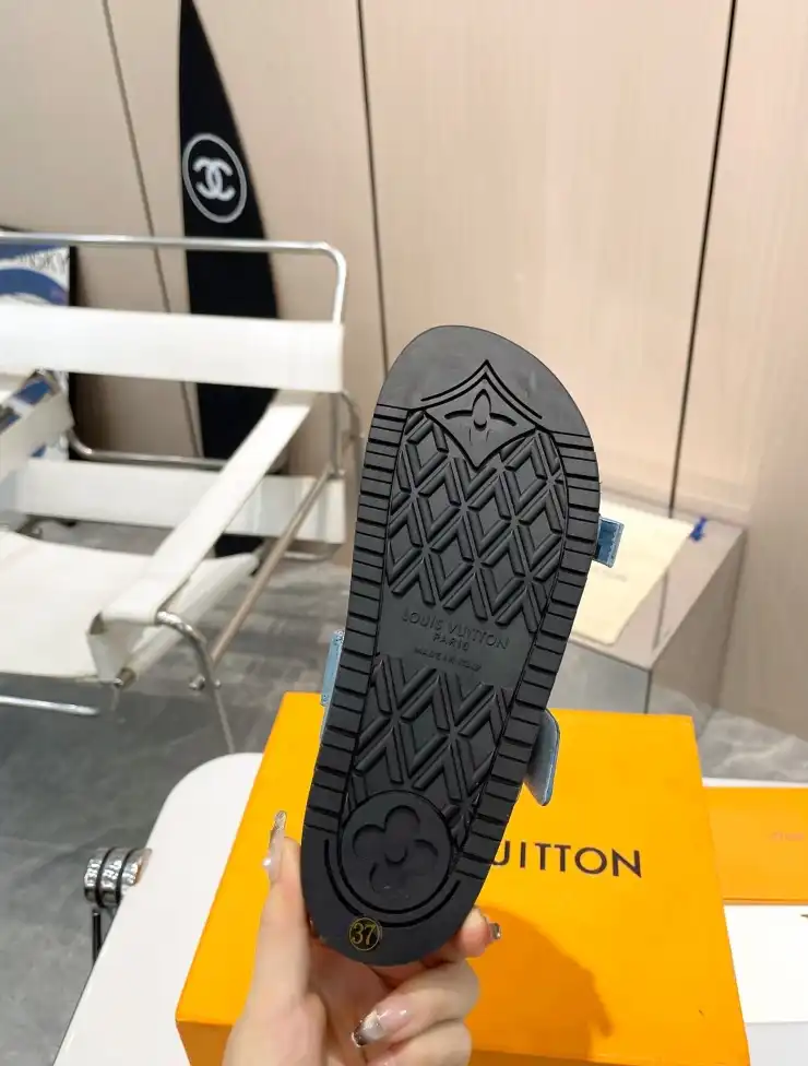 hype LV Slippers