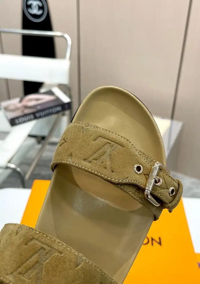 hype LV Slippers