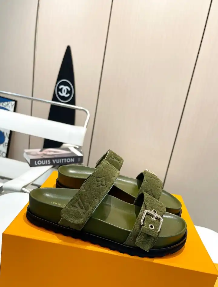 hype LV Slippers