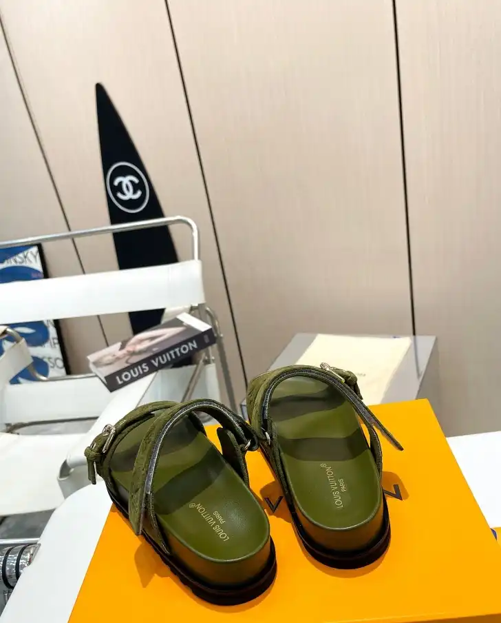 hype LV Slippers