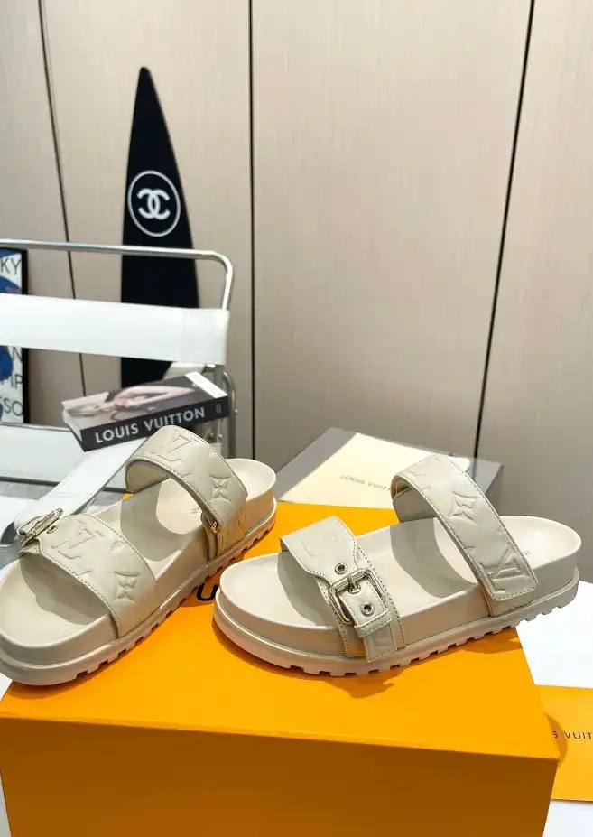 hype LV Slippers