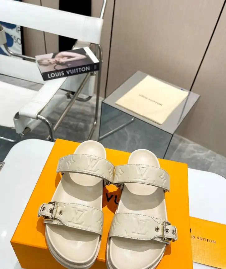 hype LV Slippers