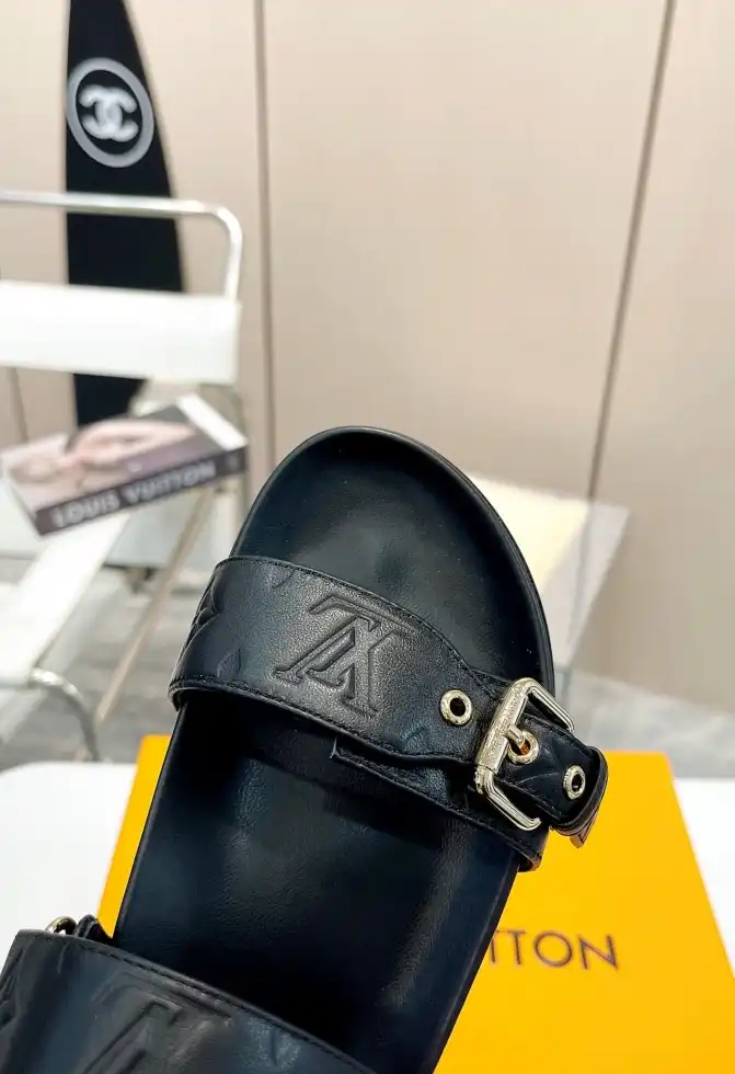 hype LV Slippers