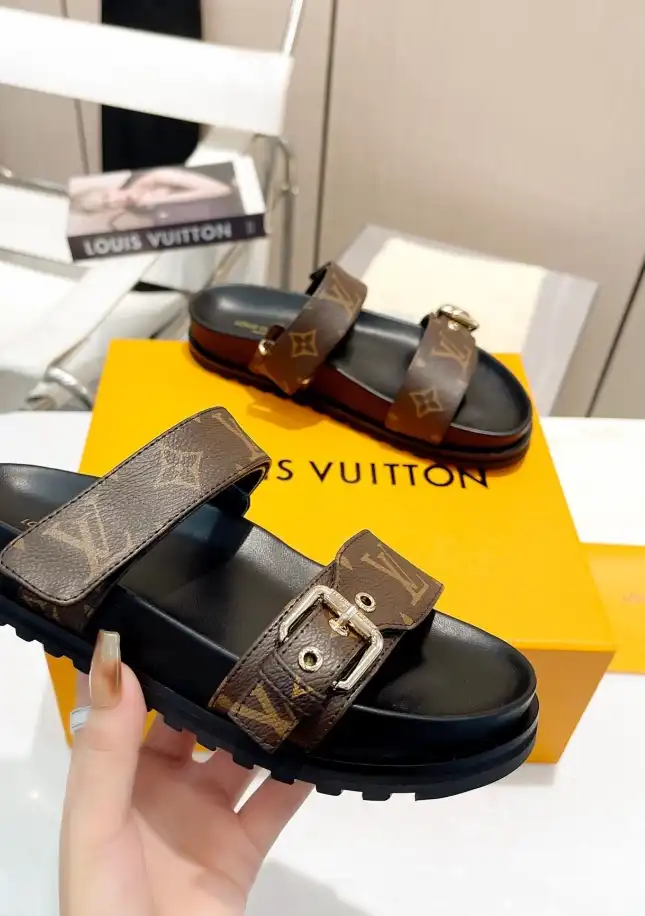 hype LV Slippers