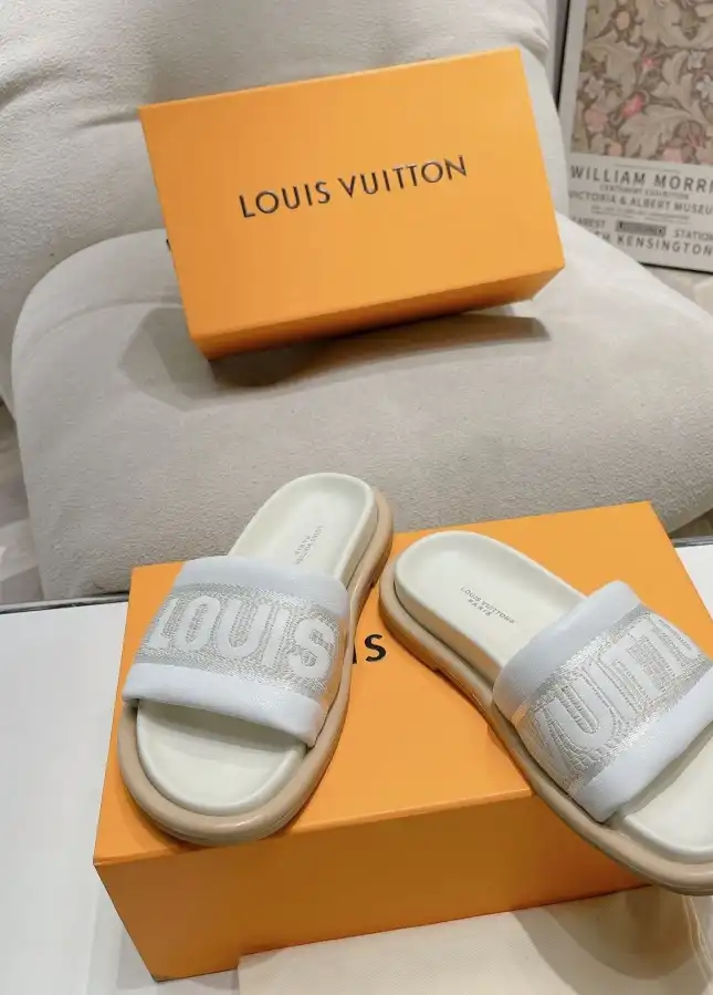 hype LV Slippers