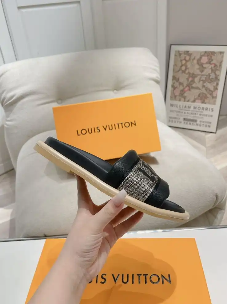 hype LV Slippers