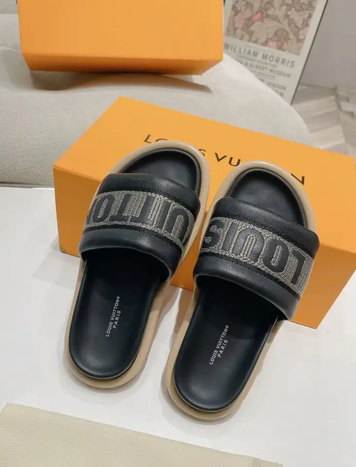 hype LV Slippers