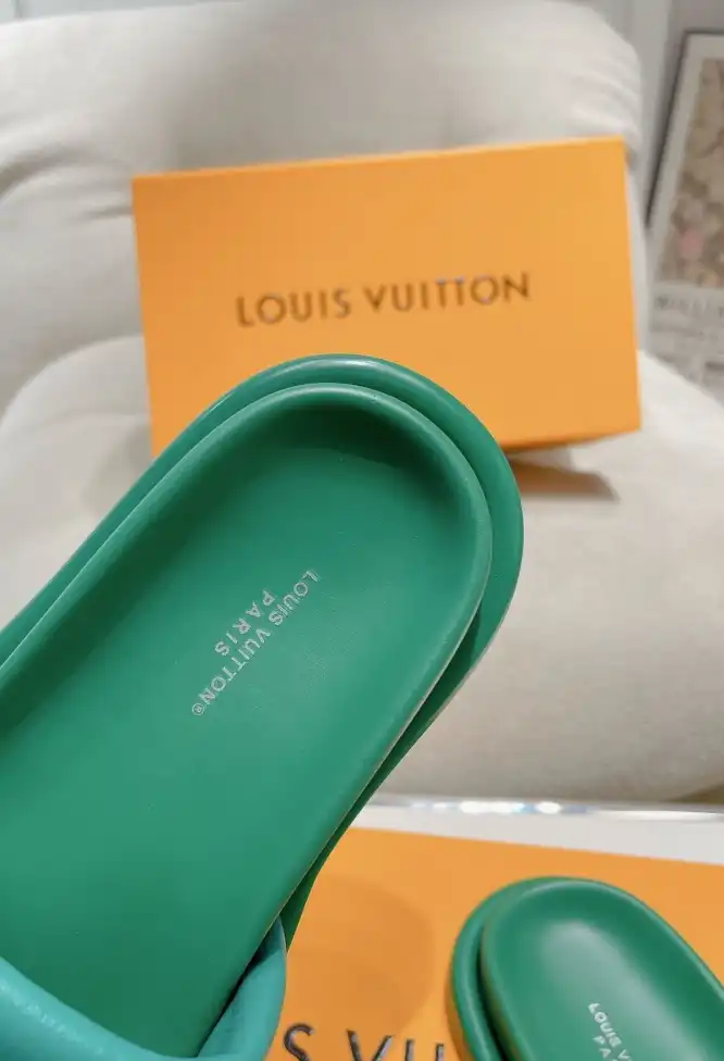 hype LV Slippers