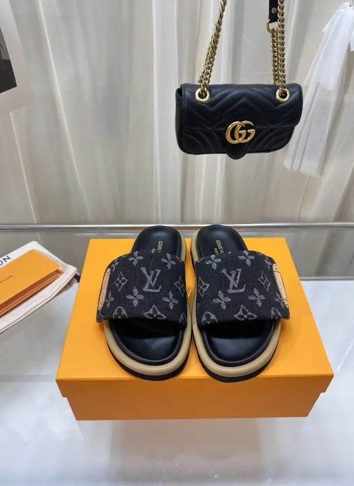 hype LV Slippers