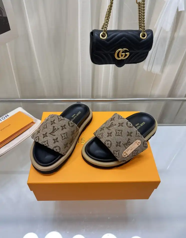 hype LV Slippers