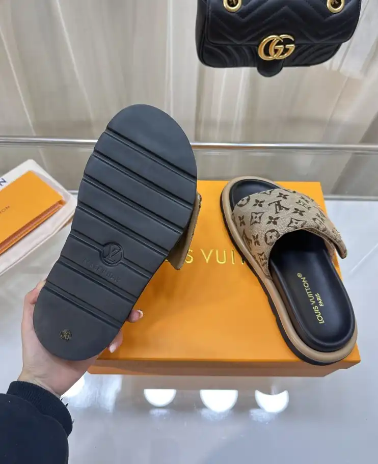 hype LV Slippers