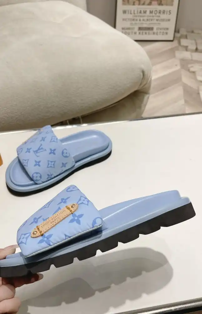 hype LV Slippers