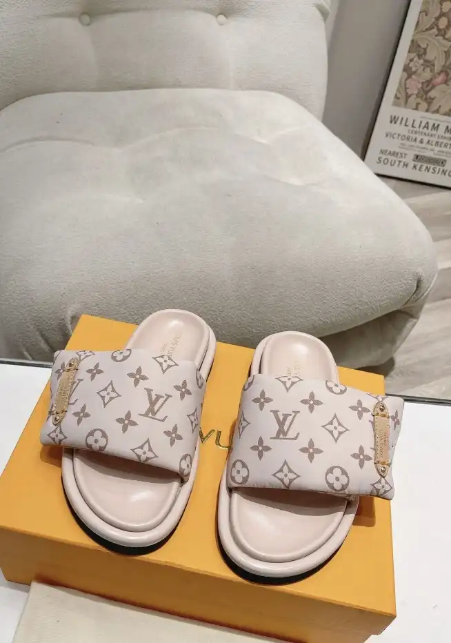 hype LV Slippers