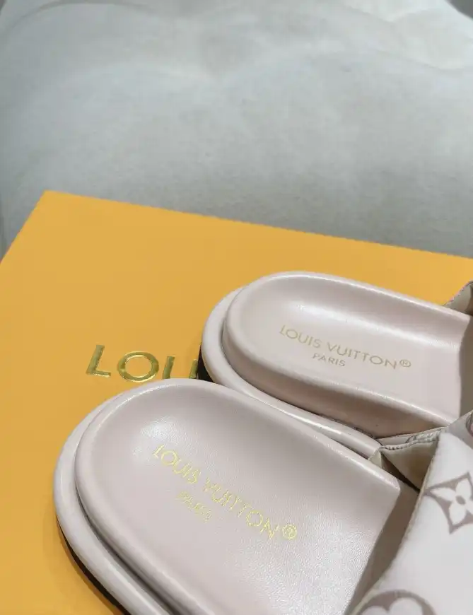 hype LV Slippers