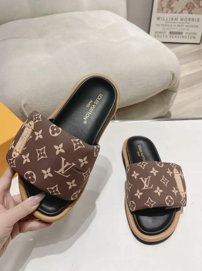 hype LV Slippers