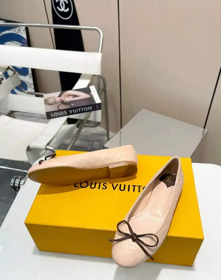 hype LV flat shoes